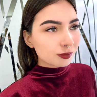 Брови после окрашивания в Туле — насыщенный оттенок и выразительная форма