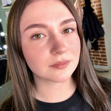 Результат коррекции бровей в Туле — естественная форма после процедуры